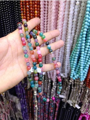 Mga Doğaltaş Renkli Akik Çakra Taşı 99’lu Tesbih 8mm | Doğal Taş Namaz & Zikir Tesbihi | Esnek Misinalı | Sertifikalı | Mdf Ahşap Kutulu