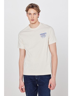 Wrangler %100 Pamuk Regular Fit Normal Kesim Logo Detaylı Tişört