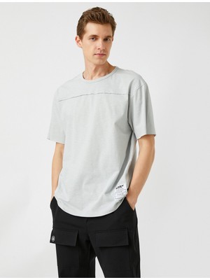 Koton Oversize Tişört Etiket Detaylı
