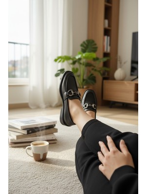 Enoch Gümüş Interlok Tokalı Modern Tasarım Günlük Loafer