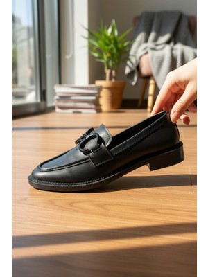 Enoch Kadın Mat Toka Geçişli Soft Tasarım Maskülen Loafer