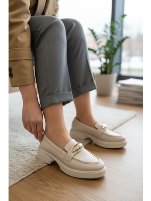 Enoch Kadın Gold Bombeli Metal Aksesuarlı Chunky Tabanlı Maskülen Loafer