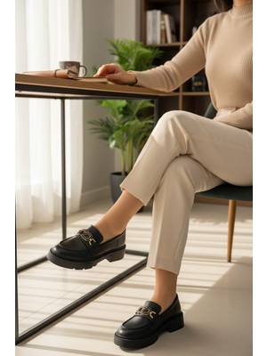 Enoch Kadın Gold Geometrik Köprü Tokalı Chunky Tabanlı Maskülen Loafer