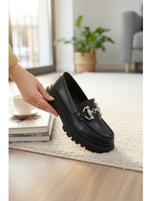 Enoch Kadın Gümüş Küre Detaylı At Nalı Tokalı Chunky Taban Loafer