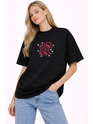 Camblys Kadın Kovboy Çizmesi Digital Ön Baskılı Oversize Kalın Kumaş Bol Kesim Pamuklu T-Shirt