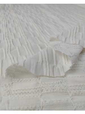 Kumaş Parça Ekru Krem Arası Renkte Bürümcüklü Jarse Kumaş 140X210CM