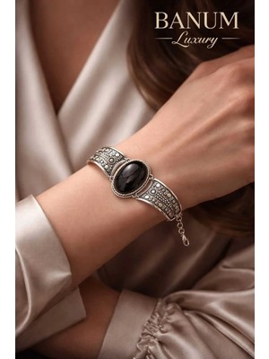 Banum Luxury Antik Gümüş Kaplama Zamak Doğal Metal ve Oniks Işıltılı El Işçiliği Tasarım Bileklik