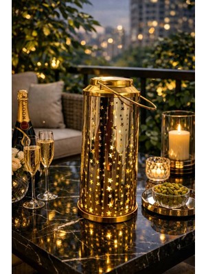 Banum Luxury Yıldız Desenli Altın Tonlu Dekoratif Metal Fener Lamba Balkon ve Ev