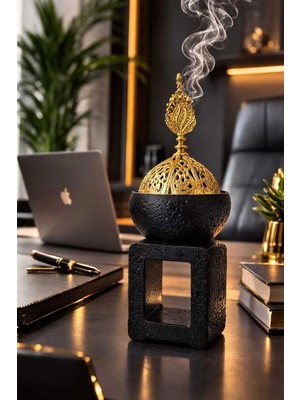 Banum Luxury Modern Home -Ofis Siyah ve Altın Tonlu Tütsülük