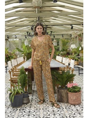 Aria's Closet Arias Closet Çiçek ve Yaprak Desenli Önü Düğmeli Alt Üst Takım