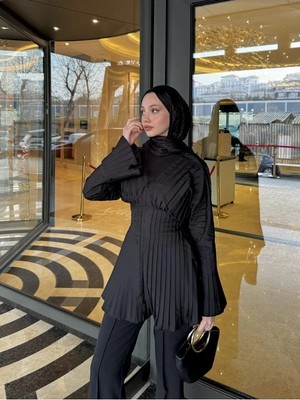 Miraydin Butik Pilise Detaylı Fermuarlı Bluz - Siyah