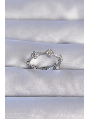 Bucuks Mey Ithalat® Pirinç Gümüş Renk Zirkon Taşlı Yonca Model Ayarlanabilir Yüzük