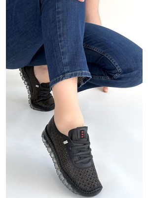Roof Atelier Kadın Siyah Hakiki Deri Delikli Tasarım Spor Ayakkabı - Otja