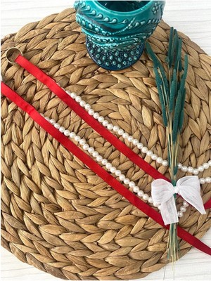 Nuksoc Dökülen Incili Sade Kırmızı Kurdeleli Desensiz Söz Nişan Yüzük Kurdelesi Kına Düğün Brıde