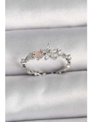 Bucuks Mey Ithalat® Pirinç Gümüş Renk Zirkon Taşlı Çiçek Model Ayarlanabilir Yüzük