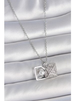 Bucuks Mey Ithalat® 316L Çelik Gümüş Renk Zincir Zirkon Taşlı Incili Açılır Elmas Model Kadın Kolye