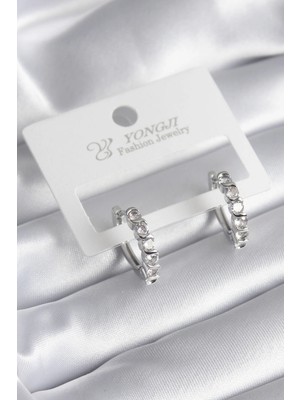 Bucuks Mey Ithalat® Pirinç Gümüş Renk Zirkon Taşlı Halka Model Kadın Küpe