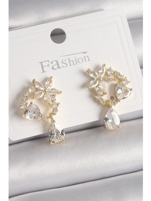 Bucuks Mey Ithalat® Pirinç Gold Renk Zirkon Taşlı Çiçek Model Sallantı Damla Detay Kadın Küpe