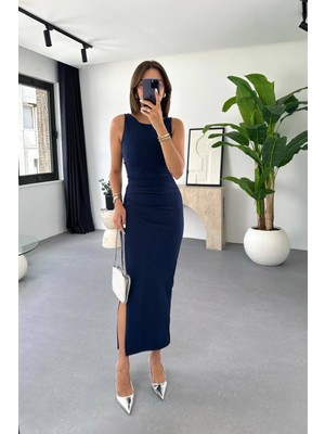 EAS Giyim Sıfır Kol Yanları Drapeli Yırtmaçlı Elbise