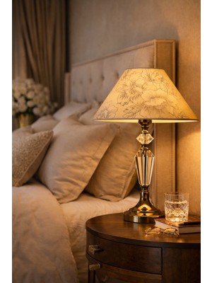 Vinner Florenza Kristal Gövdeli Abajur – Bronz Metal Ayaklı Çiçek Desenli Salon Ofis Lambası