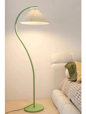 Epifanio Montana Tek Ayaklı Metal Lambader