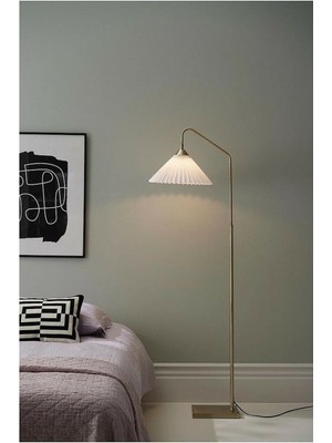 Vinner Bordeaux Statik Eskitme Mat Gold Kaplama Metal Lambader - Krem Kırma