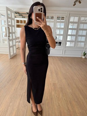 EAS Giyim Sıfır Kol Yanları Drapeli Yırtmaçlı Elbise