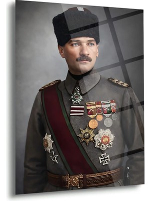 Shiny Art Mustafa Kemal Atatürk Askeri Üniformalı Cam Tablo – ATA289