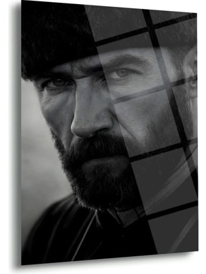 Shiny Art Mustafa Kemal Atatürk Kalpaklı Siyah Beyaz Portre Cam Tablo – ATA297