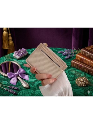 Bej Deri Kadın Cüzdan ve Kartlık - Şık & Minimal Tasarım