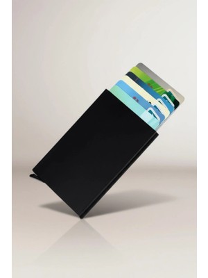 Siyah Metal Kadın/erkek Kartlık - Minimalist ve Şık Tasarım