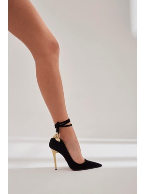 Ayakkabı Prensi Jasmin Altın Detaylı Bilekten Bağcıklı Ince    Stiletto, Topuklu Ayakkabı Kadın