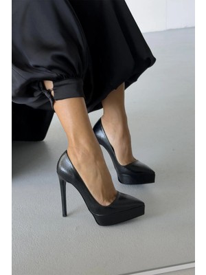 Ayakkabı Prensi Coax Siyah Yilan Desenli 13 cm  Platform  Klasik Topuklu Ayakkabı Kadın