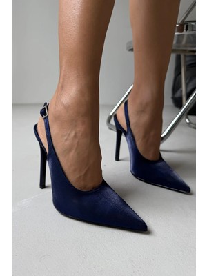 Ayakkabı Prensi Elu Taşlı Toka Detaylı Lacivert Saten Stiletto, Topuklu Ayakkabı Kadın