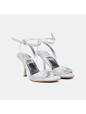 Desa Kadın Gümüş Ince Ayarlanabilir Bantlı Topuklu Abiye Sandalet