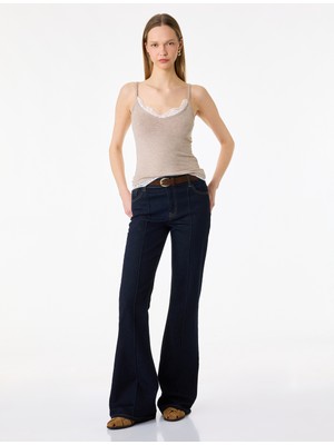 Koton Dantel Detaylı Viskon Kolsuz Slim Fit Ince Askılı Atlet