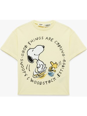 Koton Snoopy Baskılı Bisiklet Yaka Kısa Kollu Pamuklu Lisanslı Tişört