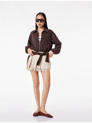 Koton Dantel Detaylı Kalın Pileli Gabardin Mini Etek