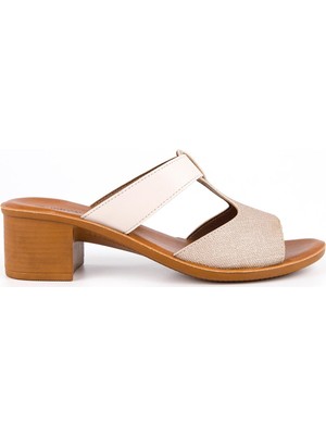 Muya Ceria Kadın Anatomik Taban Terlik Suni Deri Krem Renk Yüksek Topuklu Sezonsuz Kullanım