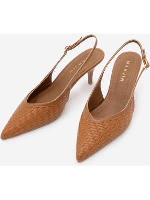 Marjin Kadın Stiletto Arkası Açık Atkılı Örgü Desen Ayarlanabilir Bantlı Kısa Topuklu Klasik Ayakkabı Berfa Taba