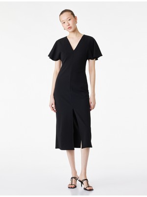 Koton Krep Scuba Kumaş Kısa Yarasa Kollu Yırtmaçlı V Yaka Midi Elbise