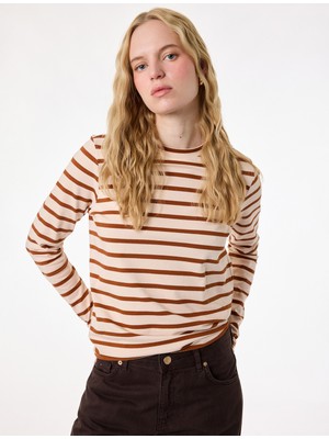 Koton Pamuklu Bisiklet Yaka Uzun Kollu Çizgili Tişört