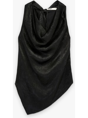 Koton Asimetrik Kesim Kolsuz Sırtı Bağcıklı Saten Degaje Yaka Bluz