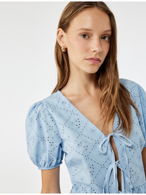 Koton V Yaka Bağlama Detaylı Fiyonklu Balon Kol Fisto Bluz