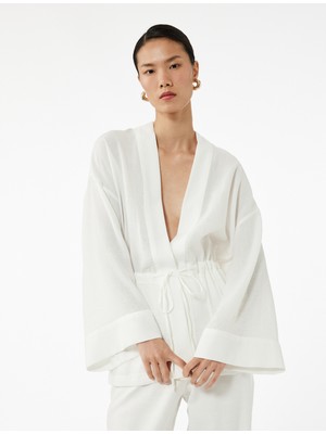 Koton Mandarin Yaka Beli Bağcıklı 3/4 Geniş Kollu Kimono