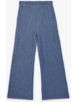 Koton Beli Lastikli Dokulu Geniş Paça Pantolon
