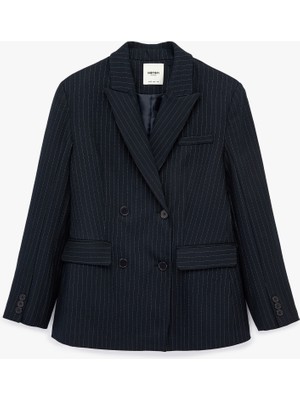 Koton Kruvaze Yaka Uzun Kollu Düğmeli Cep Detaylı Çizgili Blazer Ceket