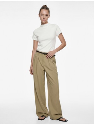 Koton Modal Karışımlı Slim Fit Kısa Kollu Dik Yaka Tişört