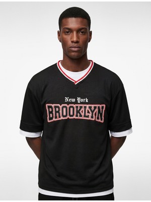 Koton Kısa Kollu V Yaka Oversize Baskılı Spor Tişört