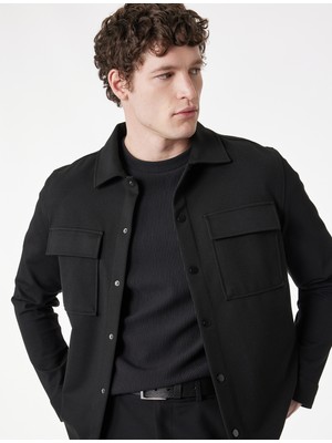 Koton Regular Fit Çıtçıt Düğmeli Kapaklı Cepli Klasik Yaka Uzun Kollu Gömlek